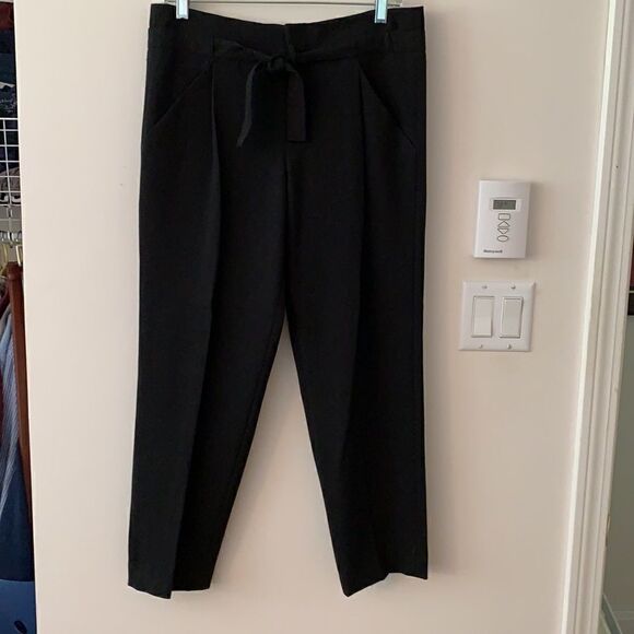 Vince Paperbag waist cropped trousers sz 4 EUC - Picture 2 of 5